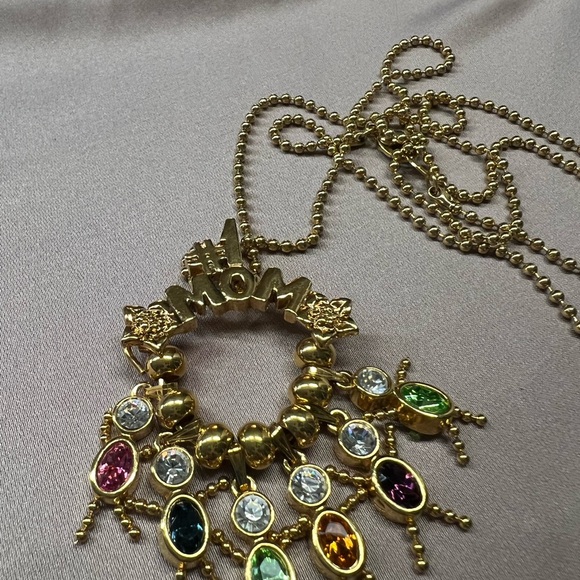 #1 Mom Gold Multicolor Pendant Necklace with birthstone kid charms. - Picture 2 of 2